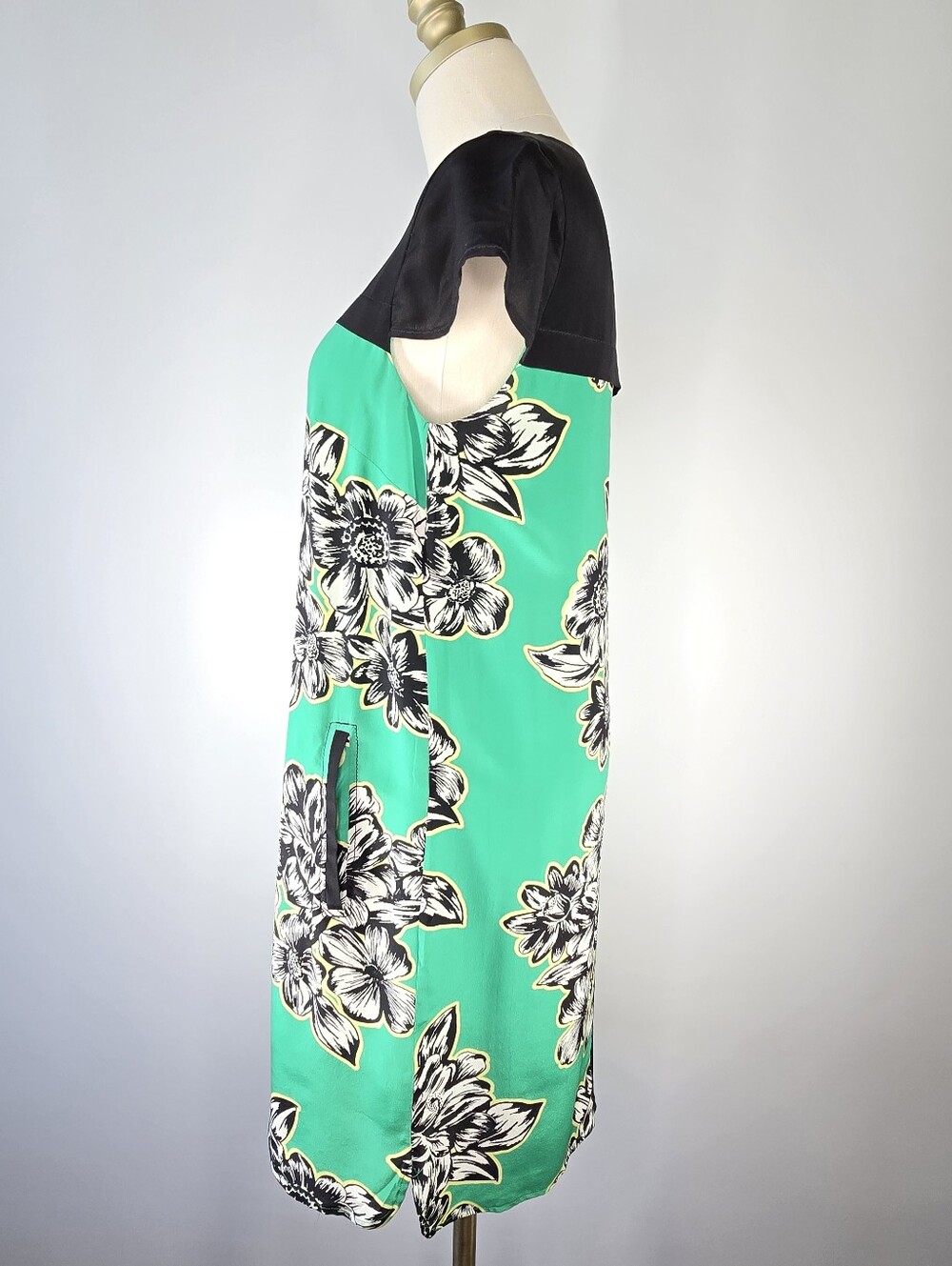 Anthropologie Maeve Silk Floral Shift Mini Dress Green & Black Size 6 - Picture 6 of 8